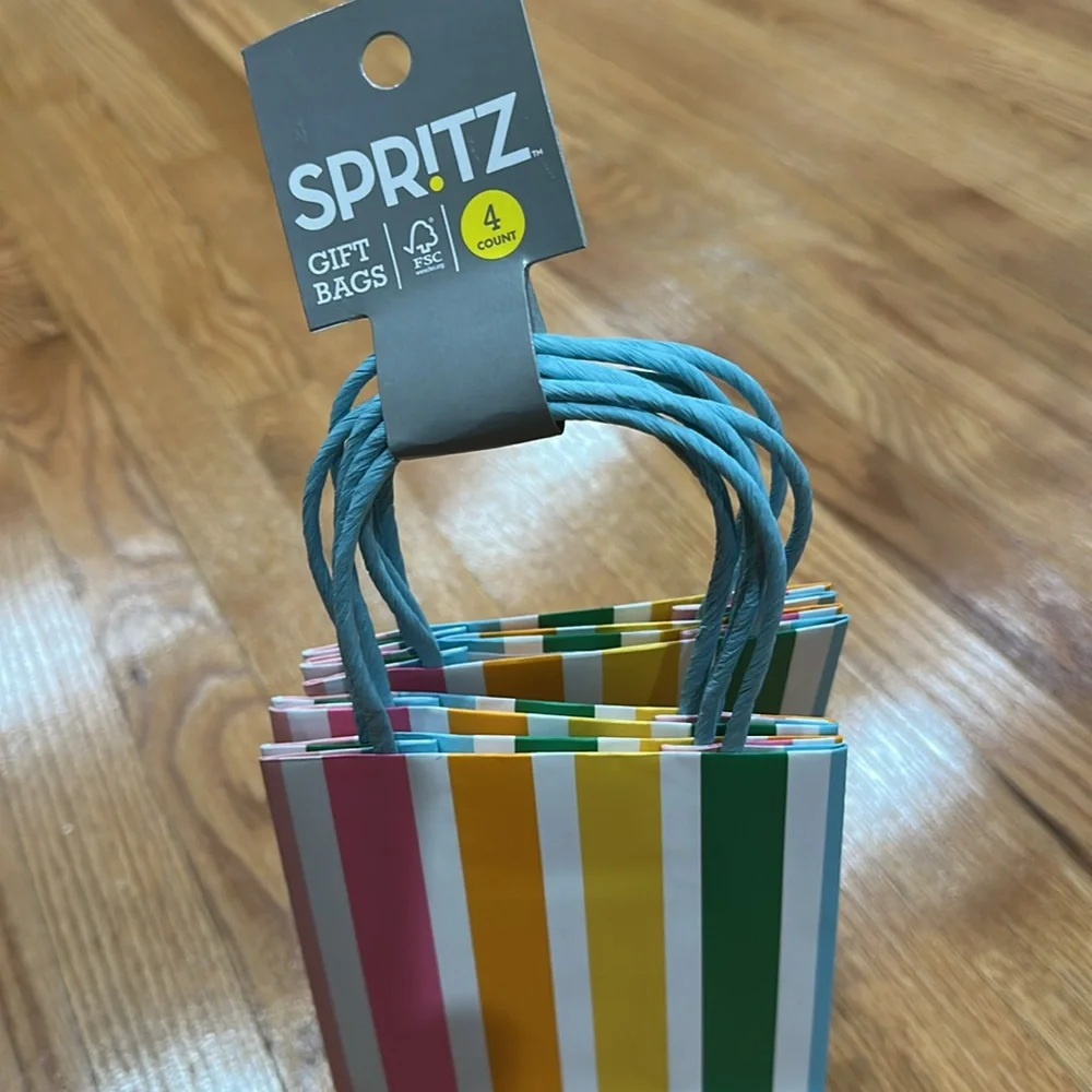 Others - Picture 2 of 3